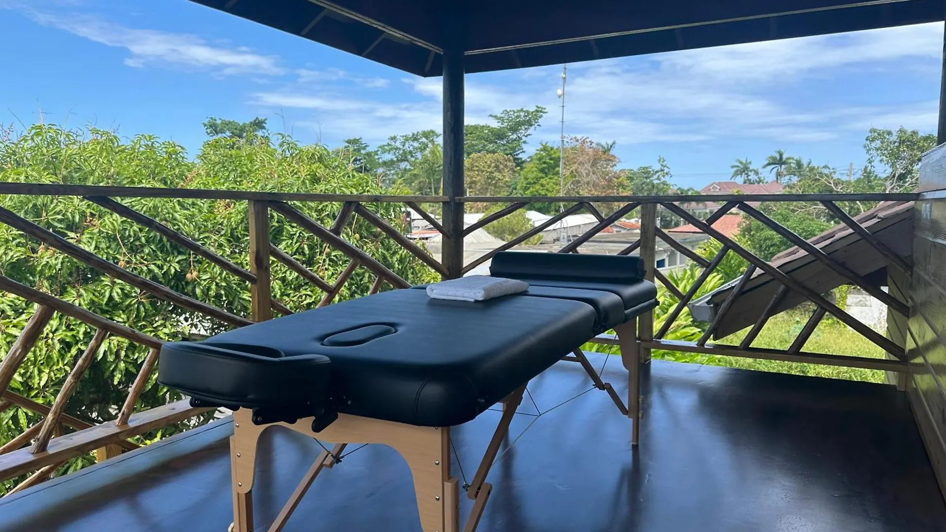 ***  Yoga Dreams Negril Hotel Jamaica